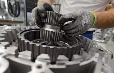 德國小企業(yè)為何稱霸全球, 中國小企業(yè)卻為生存發(fā)愁？